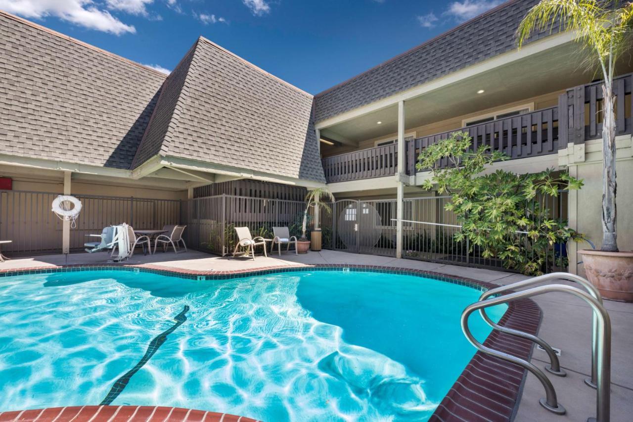 Best Western Danville Sycamore Inn Εξωτερικό φωτογραφία